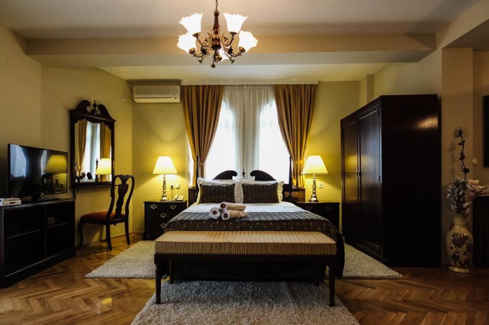 Hotel Villa Alexander Skopje Exterior photo
